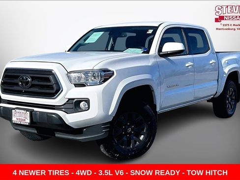 Used 2020 Toyota Tacoma SR5 image 3