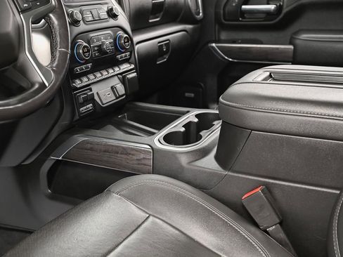 Used 2021 Chevrolet Silverado 2500 LTZ w/ LTZ Premium Package AWD/4WD image 42