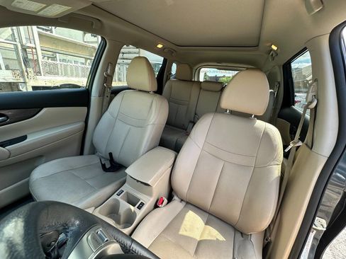 Used 2016 Nissan Rogue SL w/ SL Premium Package image 12