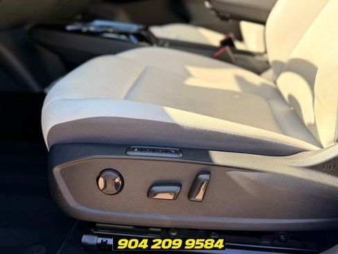 Used 2021 Volkswagen ID.4 Pro S RWD image 15