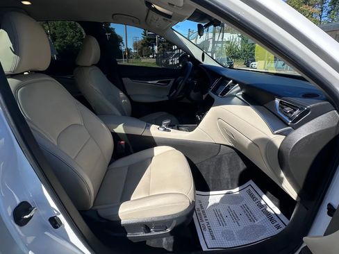 Used 2019 INFINITI QX50 Pure image 33