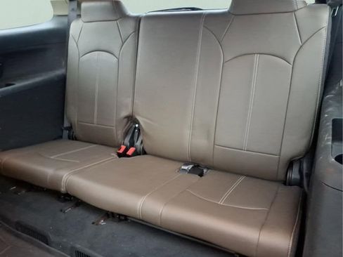 Used 2015 GMC Acadia SLT w/ Open Road Package FWD image 24