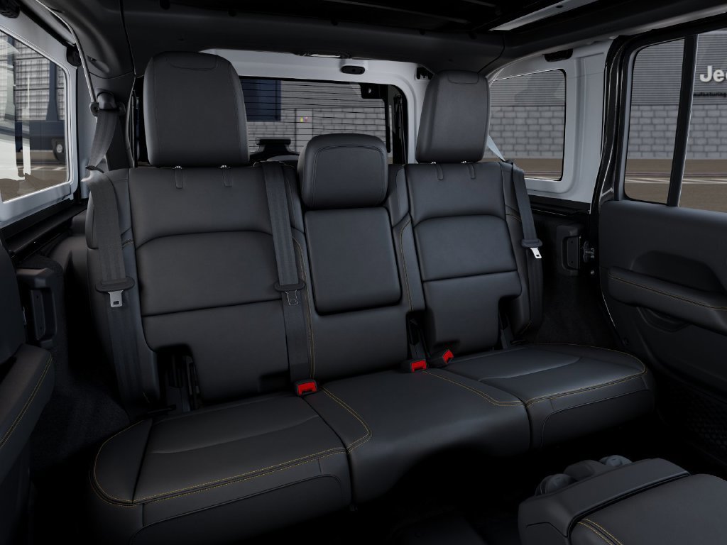 New 2026 Jeep Wrangler Unlimited Sahara AWD/4WD image 15
