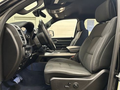 Used 2019 RAM 1500 Big Horn image 7