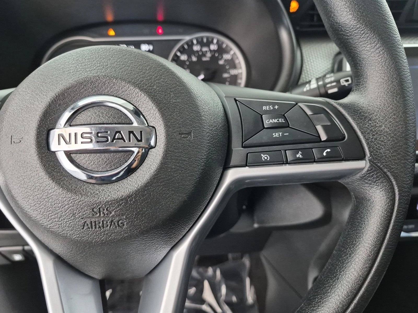Used 2020 Nissan Kicks SV w/ Exterior Package FWD image 29