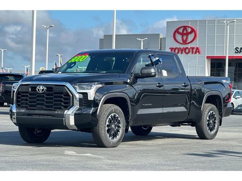 New 2026 Toyota Tundra SR5 image 8