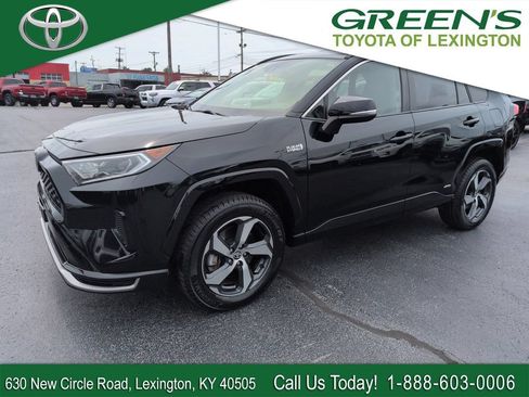 Used 2021 Toyota RAV4 SE AWD/4WD image 1