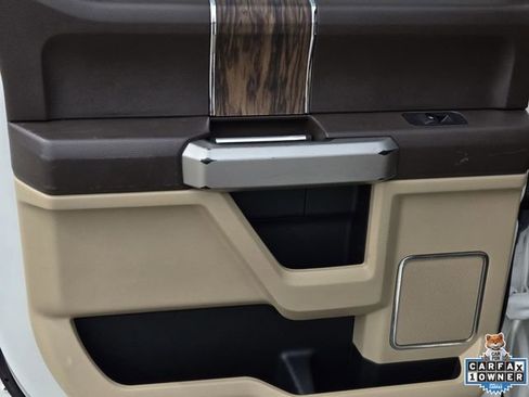 Used 2020 Ford F150 Lariat w/ Equipment Group 502A Luxury image 11