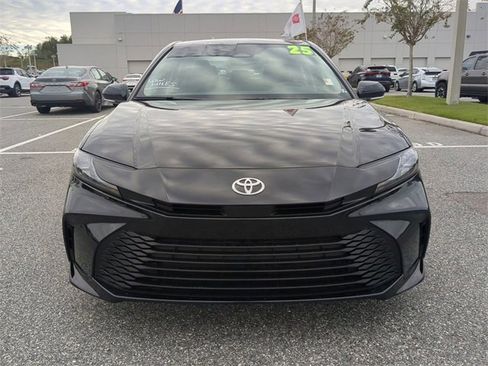 Certified 2025 Toyota Camry LE image 9