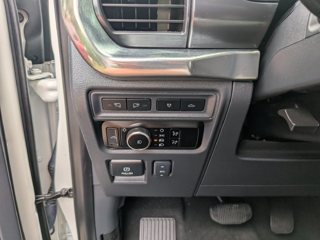 Used 2023 Ford F150 Lariat AWD/4WD image 36