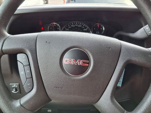 Used 2025 GMC Savana 2500 w/ Driver Convenience Package RWD image 12