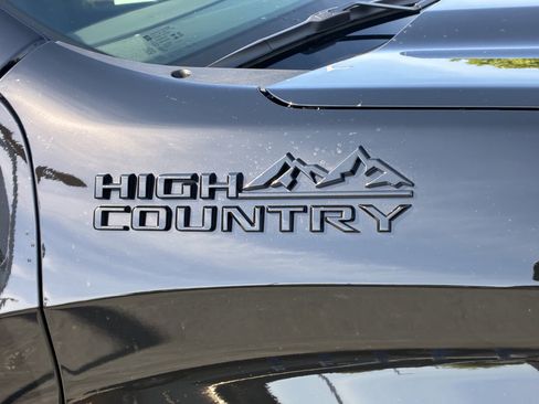 New 2026 Chevrolet Silverado 1500 High Country w/ High Country Premium Package image 8