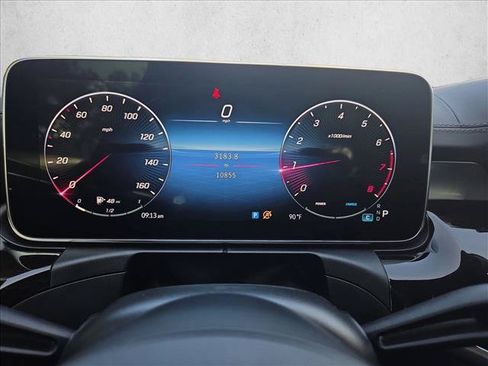 Used 2024 Mercedes-Benz C 300 Sedan image 9