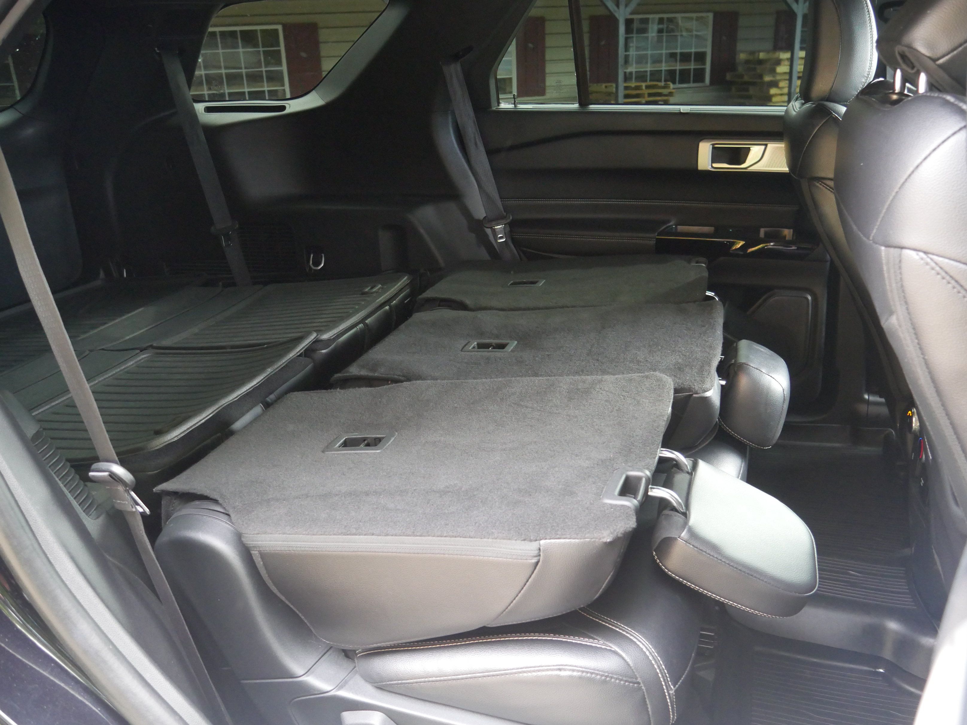 Certified 2023 Ford Explorer ST w/ Technology Package AWD/4WD image 23
