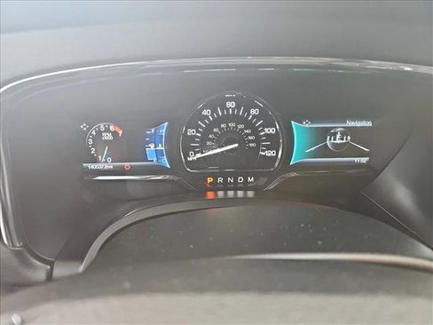 Used 2015 Lincoln Navigator 2WD image 19