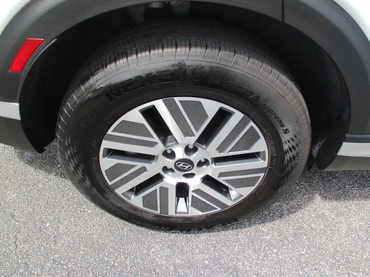 Used 2026 Hyundai Palisade SEL Premium FWD image 38
