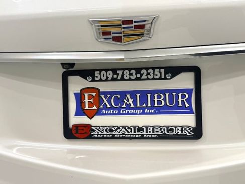 Used 2018 Cadillac XT5 Luxury AWD/4WD image 18