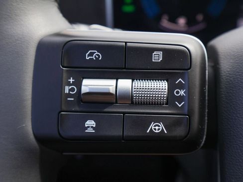 New 2026 Hyundai Santa Fe SE image 13