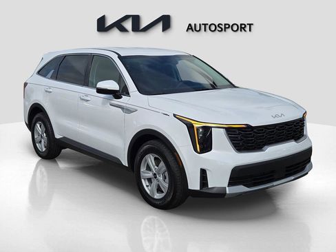 New 2026 Kia Sorento LX image 3