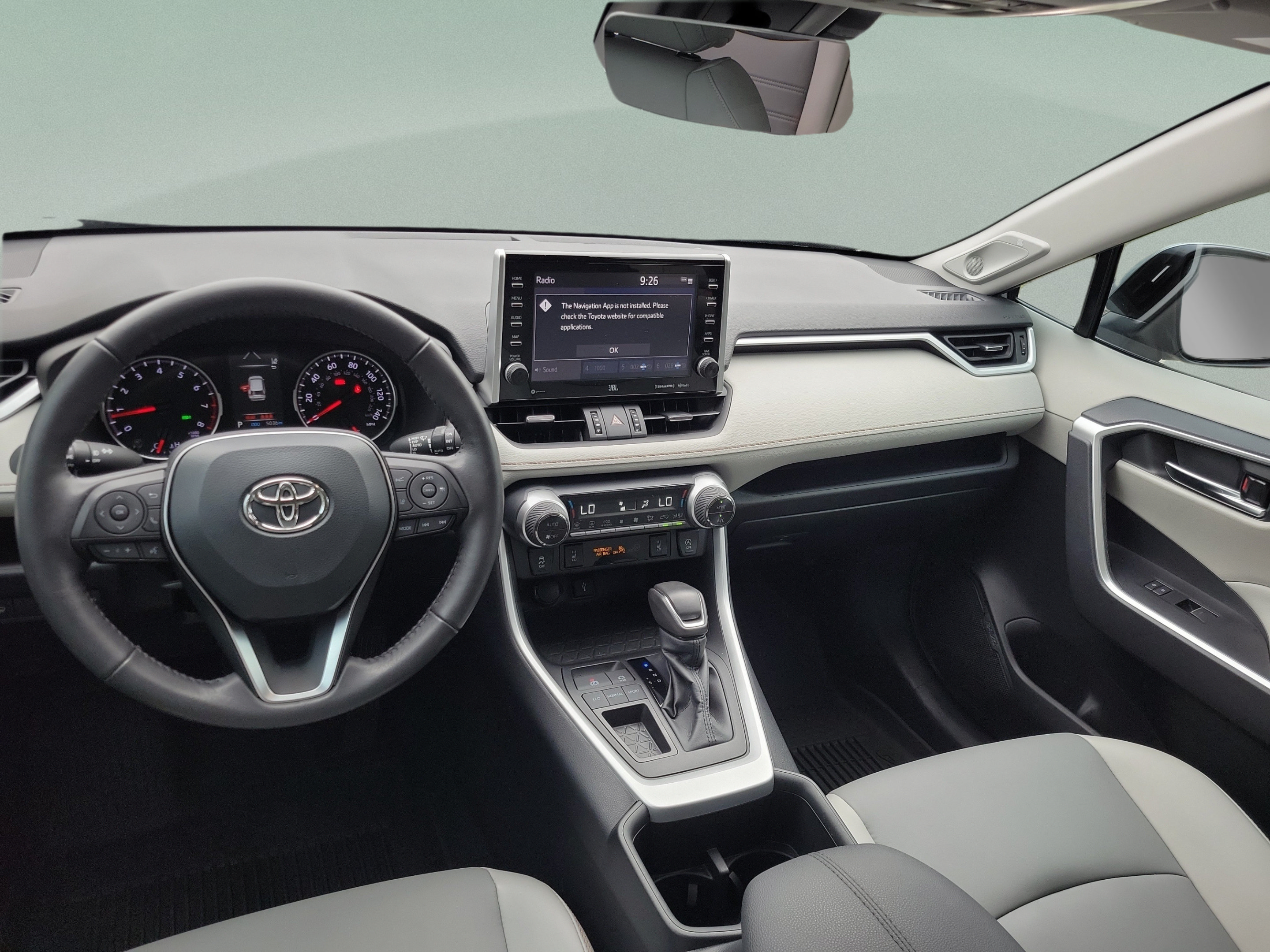 Used 2022 Toyota RAV4 XLE Premium FWD image 17