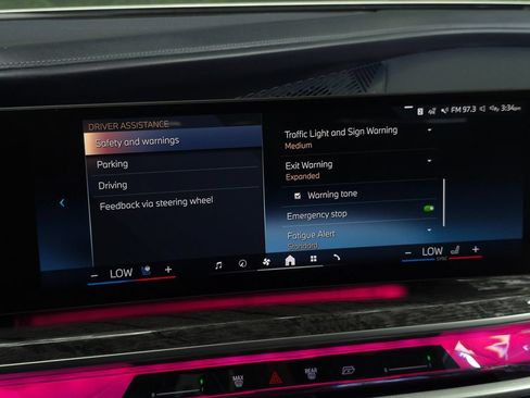 Used 2024 BMW i7 eDrive50 w/ Executive Package RWD image 60