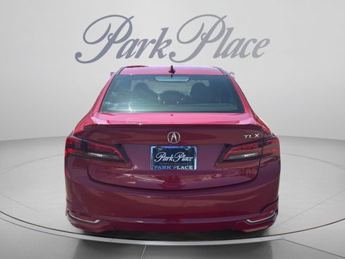 Used 2017 Acura TLX w/ Technology Package FWD image 4