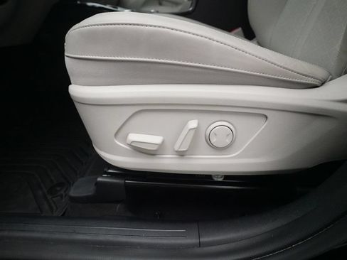 Used 2022 Kia Sorento SX AWD/4WD image 29