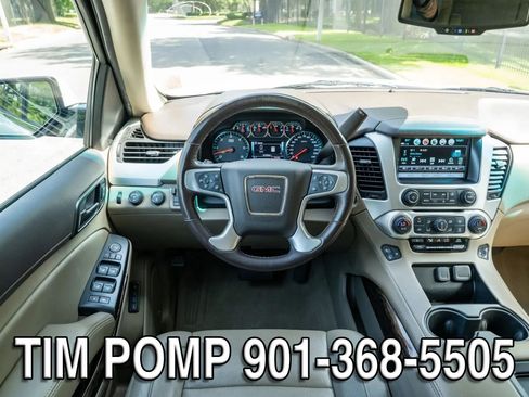 Used 2020 GMC Yukon SLT w/ Premium Edition AWD/4WD image 24