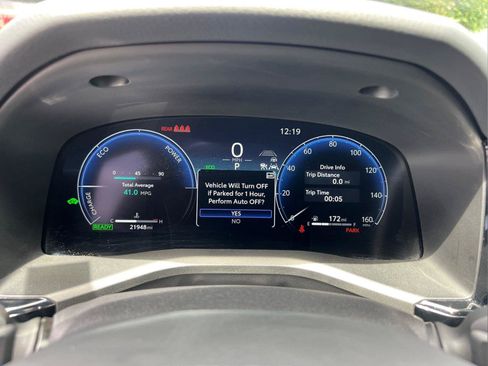 Used 2025 Toyota Camry XSE FWD image 22