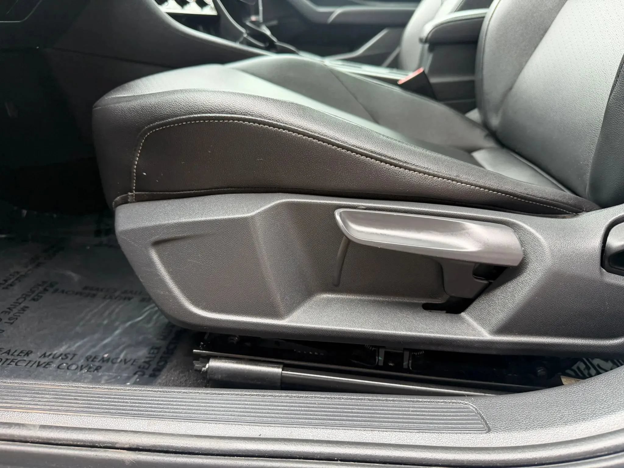 Used 2019 Volkswagen Jetta SEL FWD image 29