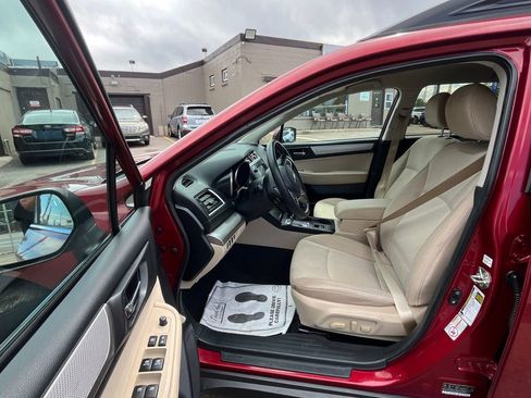 Used 2016 Subaru Outback 2.5i Premium AWD/4WD image 18