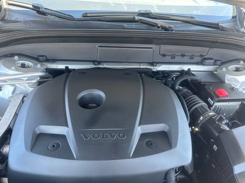 Used 2019 Volvo XC60 T6 R-Design w/ Protection Package Premier AWD/4WD image 29