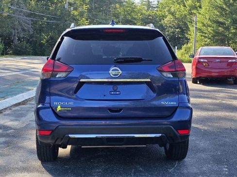 Used 2018 Nissan Rogue SV AWD/4WD image 7
