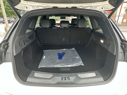 New 2025 Lincoln Nautilus Premier w/ Equipment Group 102A image 18