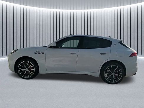 New 2026 Maserati Grecale Modena image 17