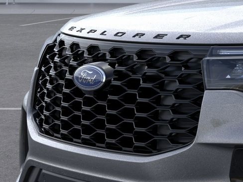 New 2026 Ford Explorer ST-Line w/ Premium Package RWD image 17