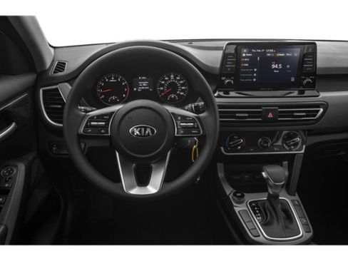 Used 2021 Kia Seltos LX image 10