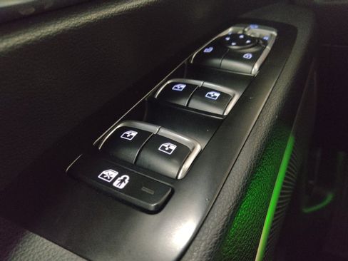 Used 2022 Kia Telluride EX w/ EX Premium Package FWD image 27