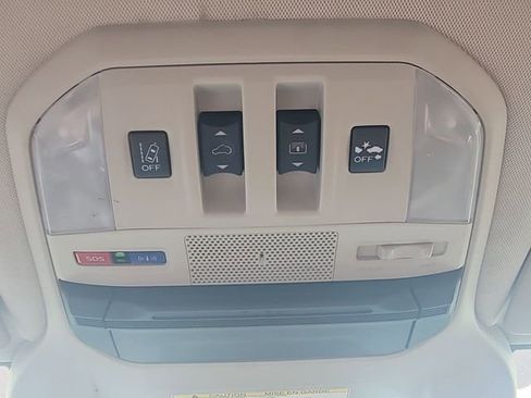 Used 2020 Subaru Ascent Touring image 25