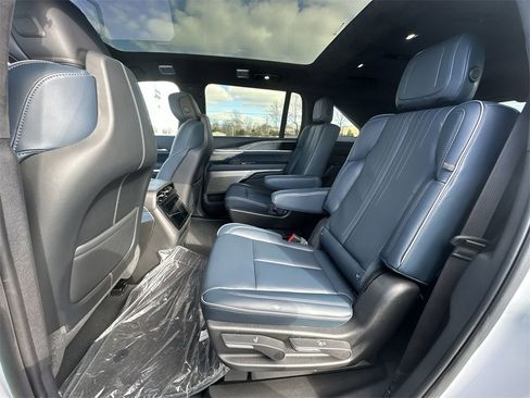 New 2026 Cadillac Escalade IQ Luxury 2 image 23