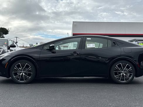 New 2026 Toyota Prius Limited image 6