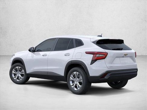 New 2026 Chevrolet Trax LS image 4