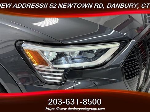 Used 2021 Audi e-tron Premium w/ Convenience Plus Package AWD/4WD image 11