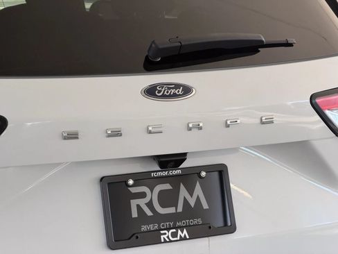 Used 2022 Ford Escape SE AWD/4WD image 13