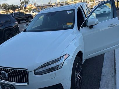 Used 2020 Volvo XC90 T6 Momentum