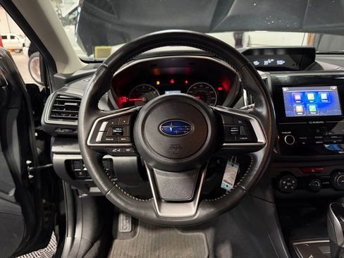 Used 2018 Subaru Crosstrek 2.0i Premium image 12
