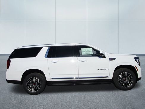 New 2026 GMC Yukon XL Elevation w/ Elevation Premium Package image 6