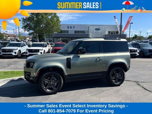 Used 2023 Land Rover Defender 90 X-Dynamic SE AWD/4WD image 1