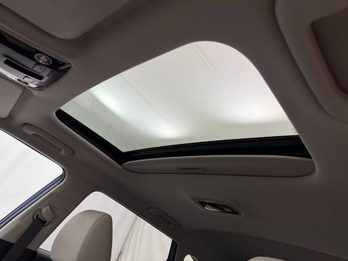 Used 2022 Kia Seltos EX image 9