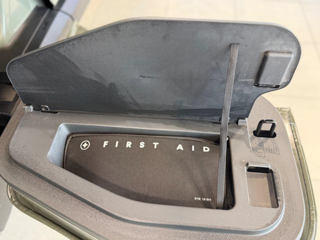 Used 2022 Rivian R1T Launch Edition AWD/4WD image 43